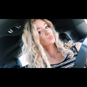 Meet your Posher, Emma